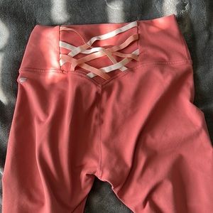 Fabletics capris